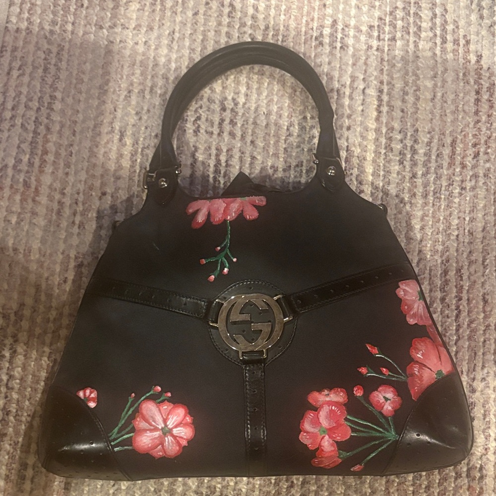 Gucci Black and Pink Floral Shoulder Bag
